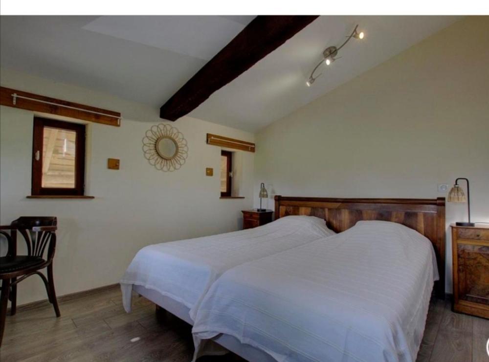 Chambres D'Hotes Les Vignes Montcet Ngoại thất bức ảnh